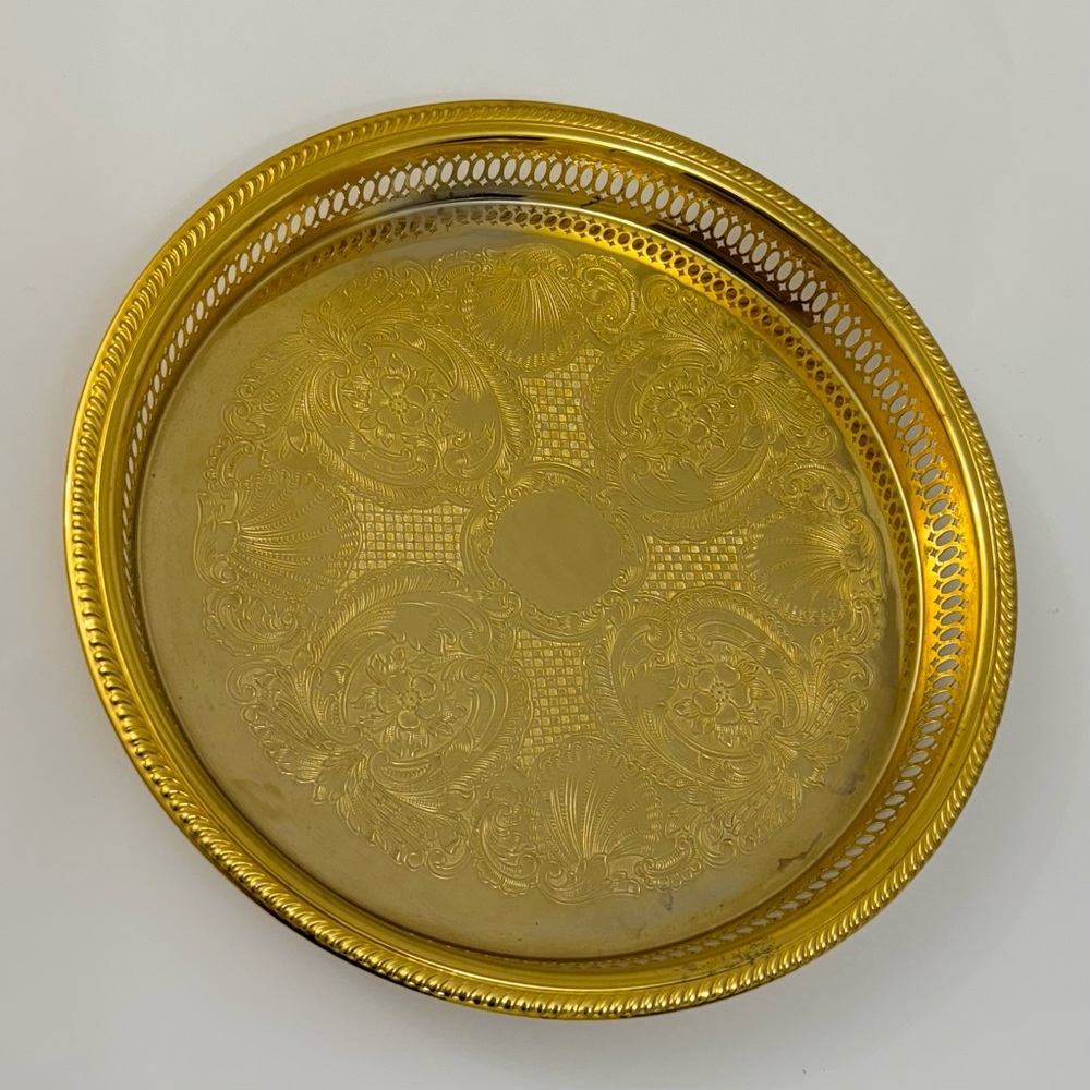 L'heure D'or by Va G.E.P USA  Reticulated Rim Serving Tray